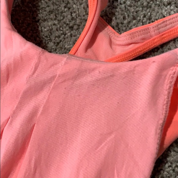 Lululemon tank - Picture 6 of 6